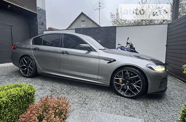 Седан BMW M5 2020 в Дніпрі