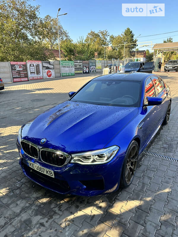 Седан BMW M5 2019 в Кривом Роге