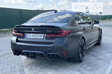 Седан BMW M5 2018 в Киеве