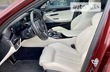 Седан BMW M5 2018 в 