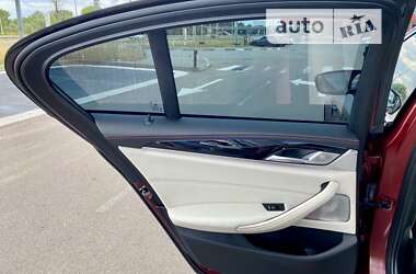 Седан BMW M5 2018 в 