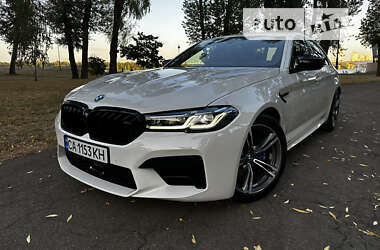 Седан BMW M5 2023 в Киеве