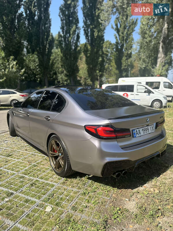 Седан BMW M5 2018 в Києві