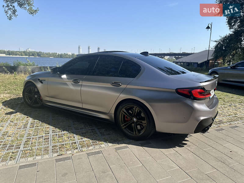 Седан BMW M5 2018 в Києві