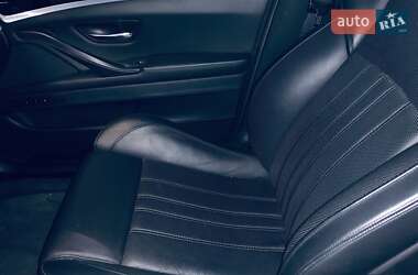 Седан BMW M5 2012 в 