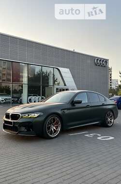 Седан BMW M5 2021 в Киеве