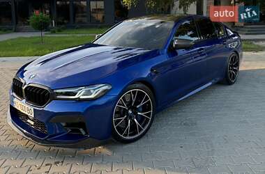 Седан BMW M5 2019 в Виноградові