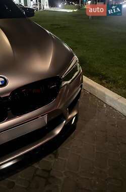Седан BMW M5 2018 в Києві