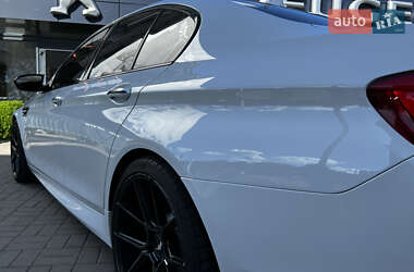 Седан BMW M5 2013 в Черкасах