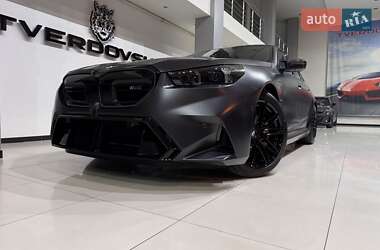 Седан BMW M5 2025 в Одесі
