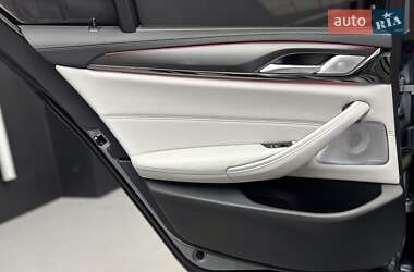 Седан BMW M5 2020 в 