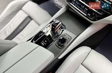 Седан BMW M5 2020 в 