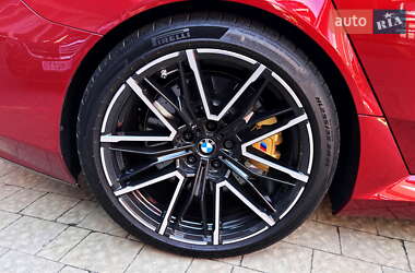 Седан BMW M5 2025 в 