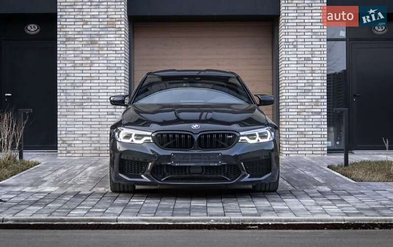 Седан BMW M5 2018 в Одессе