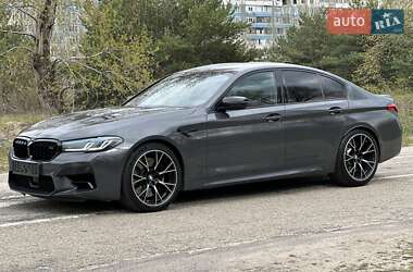 Седан BMW M5 2021 в 