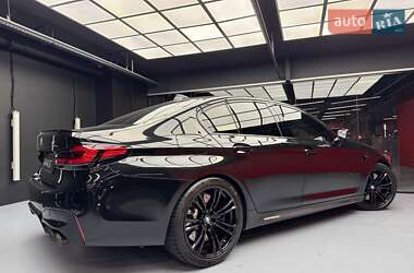 Седан BMW M5 2019 в 