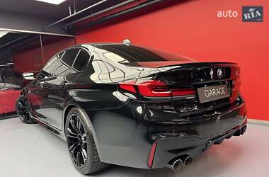Седан BMW M5 2019 в 