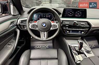 Седан BMW M5 2019 в 