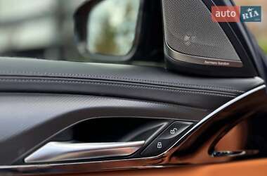 Седан BMW M5 2019 в 