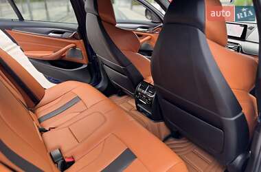 Седан BMW M5 2019 в 