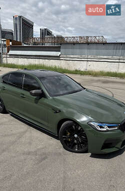 Седан BMW M5 2019 в Киеве
