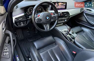 Седан BMW M5 2019 в 