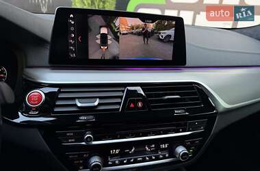 Седан BMW M5 2019 в 