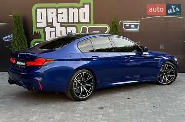 Седан BMW M5 2019 в 
