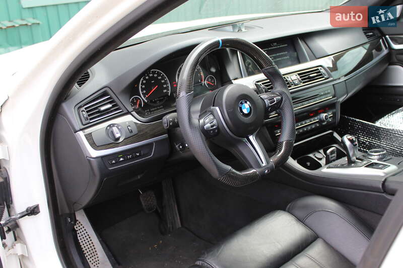 Седан BMW M5 2014 в Киеве