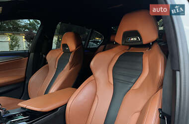 Седан BMW M5 2020 в 