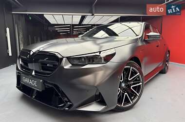 Седан BMW M5 2025 в 