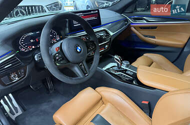 Седан BMW M5 2020 в 