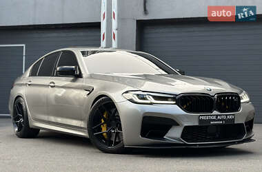 Седан BMW M5 2019 в 