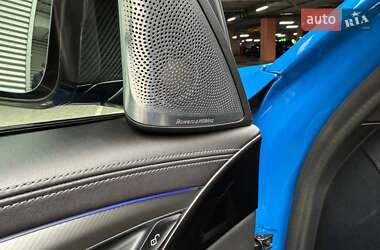 Седан BMW M5 2019 в 