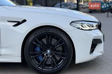 Седан BMW M5 2020 в 