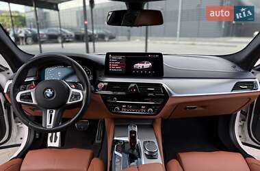 Седан BMW M5 2020 в 