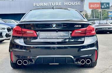 Седан BMW M5 2020 в 