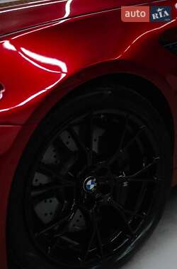 Седан BMW M5 2020 в Киеве