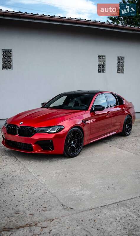 Седан BMW M5 2020 в Киеве