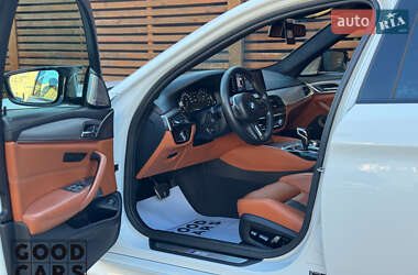 Седан BMW M5 2019 в 