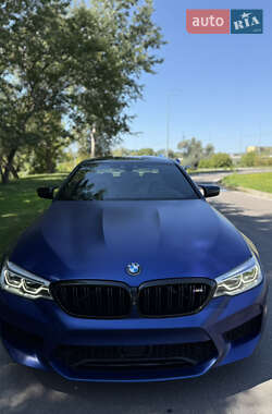 Седан BMW M5 2018 в Киеве