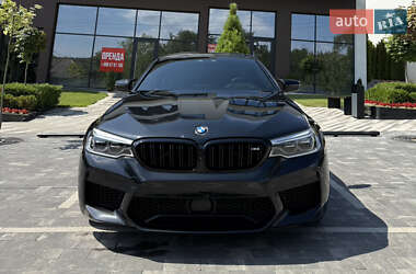 Седан BMW M5 2019 в Ужгороде