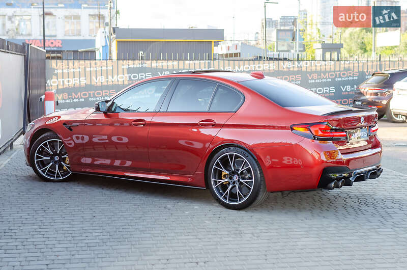 Седан BMW M5 2020 в Киеве