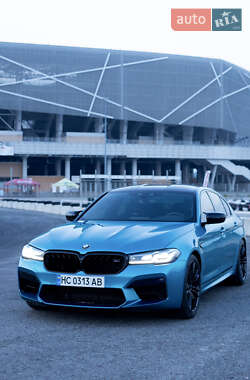 Седан BMW M5 2019 в Киеве