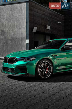 Седан BMW M5 2020 в Киеве
