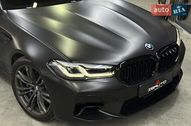 Седан BMW M5 2018 в 