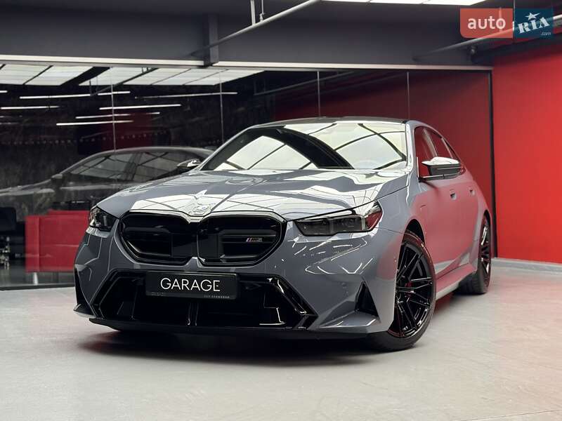 Седан BMW M5 2025 в Киеве фото 6 Седан BMW M5 2025 в Киеве