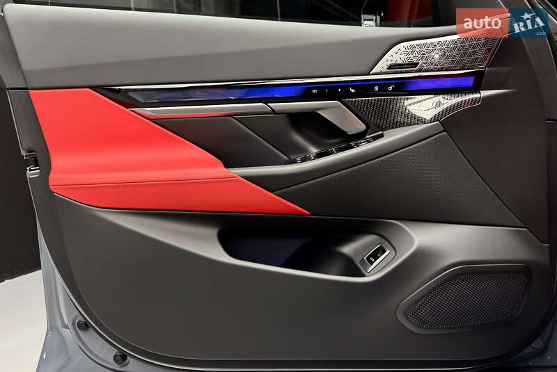 Седан BMW M5 2025 в Киеве фото 23 Седан BMW M5 2025 в Киеве