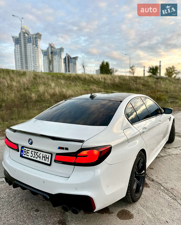 Седан BMW M5 2018 в Киеве фото 2 Седан BMW M5 2018 в Киеве