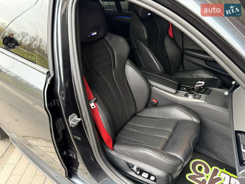 Седан BMW M5 2019 в Киеве фото 30 Седан BMW M5 2019 в Киеве